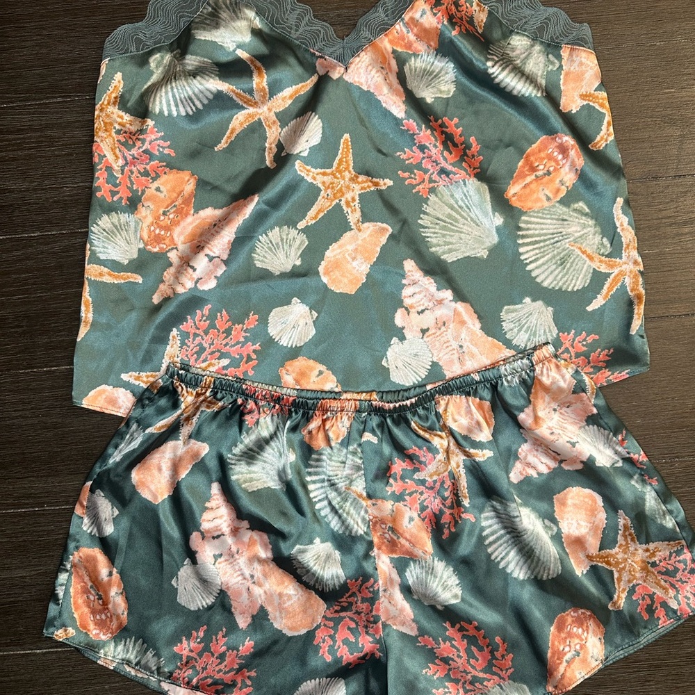 Sea Life Print Satin Pajama Set